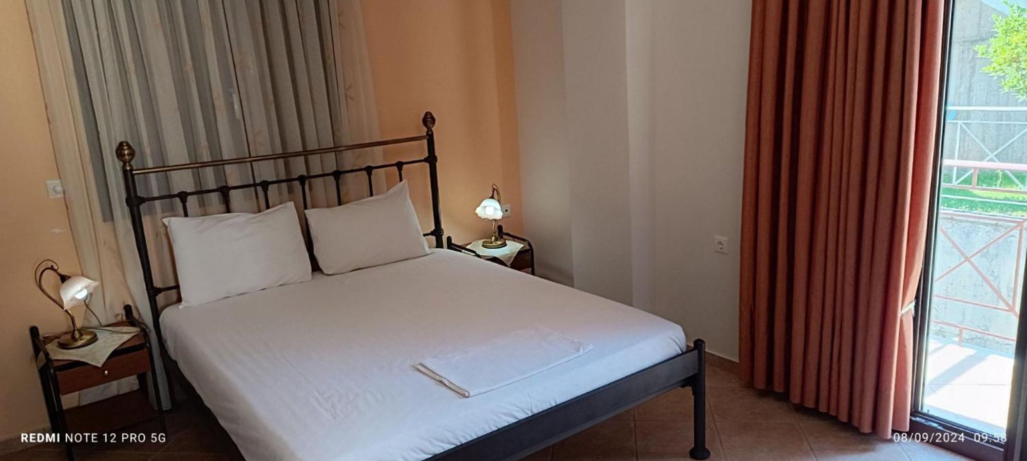 Evinos Village Resort Gefira Mpania Eksteriør bilde
