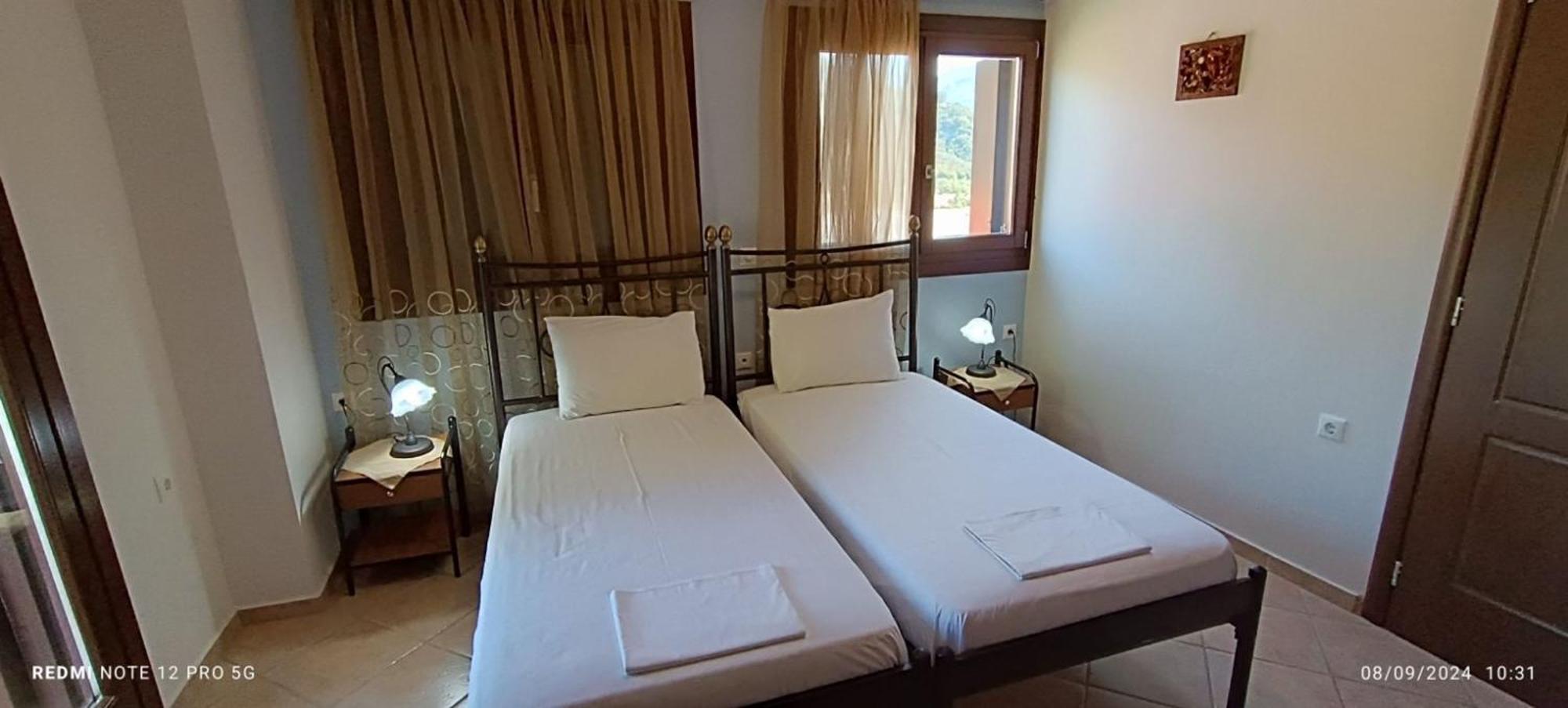 Evinos Village Resort Gefira Mpania Eksteriør bilde